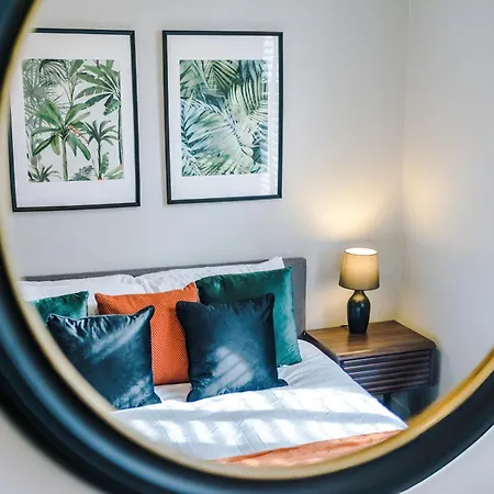 Apartment Exquisite Gem - Garden