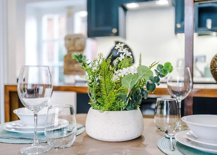 Exquisite Gem - Garden 约克