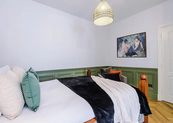 Exquisite Gem - Garden 公寓 *