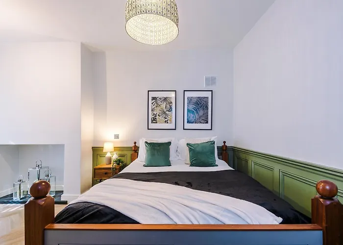 Exquisite Gem - Garden * 约克