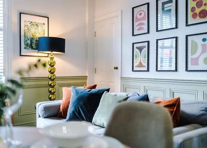 Exquisite Gem - Garden 公寓