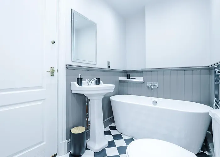 Exquisite Gem - Garden 约克